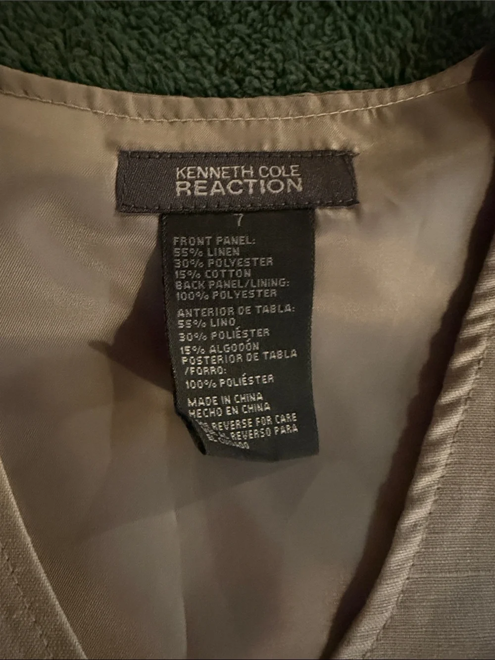 Kenneth Cole Reaction Light Beige/Tan Vest & Pants Set